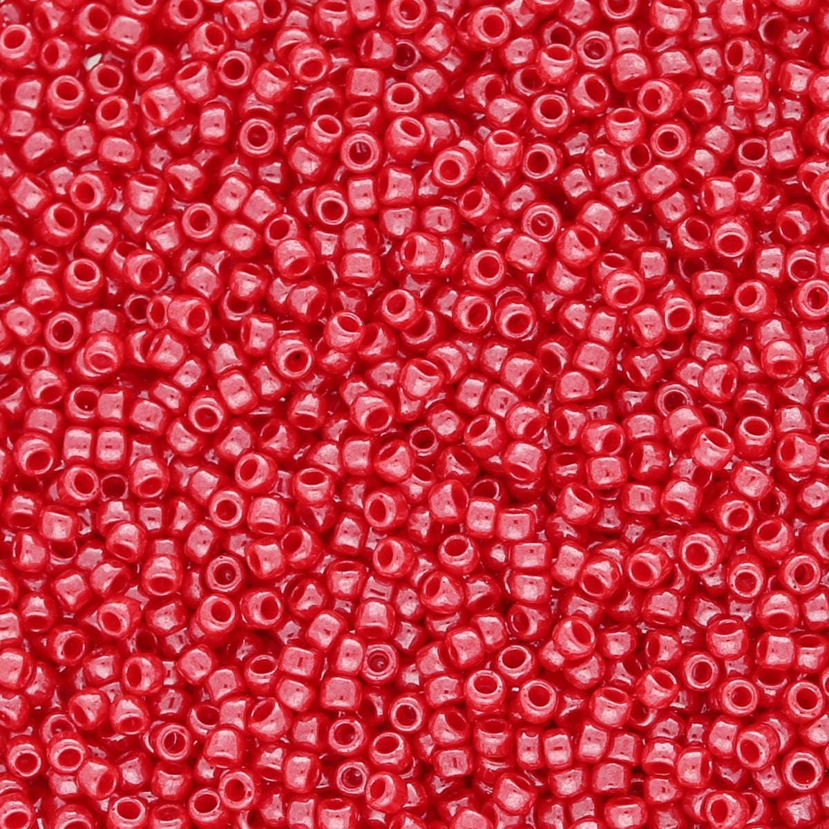 Rocailles - Perlen Toho 15/0 – Opaque - Lustered Cherry - PerlineBeads SA