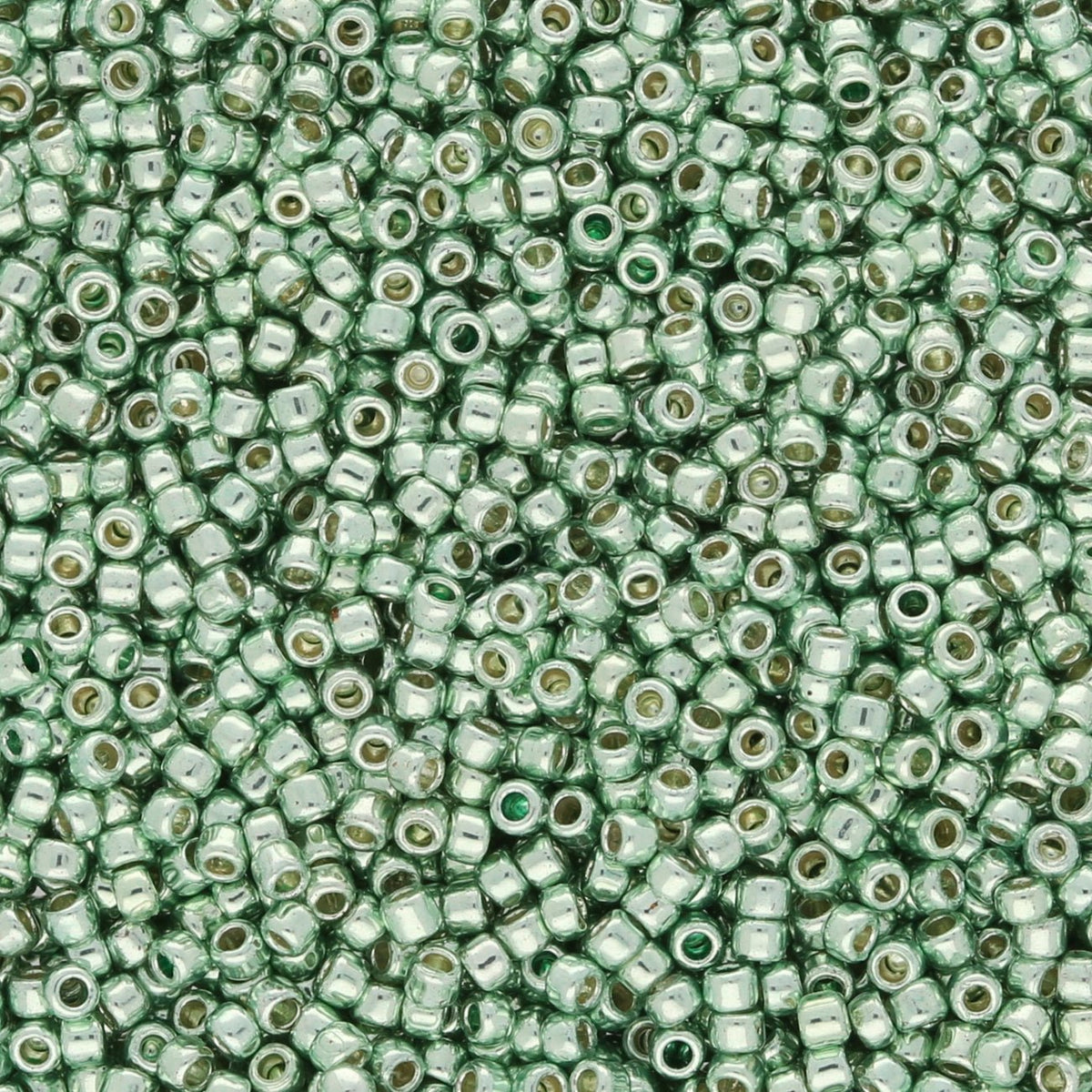 Rocailles - Perlen Toho 15/0 – PermaFinish - Galvanized Mint Green - PerlineBeads SA
