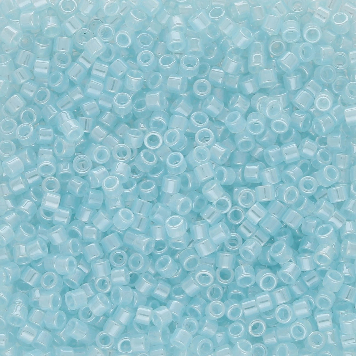 TOHO Aiko - Ceylon Aqua - PerlineBeads SA