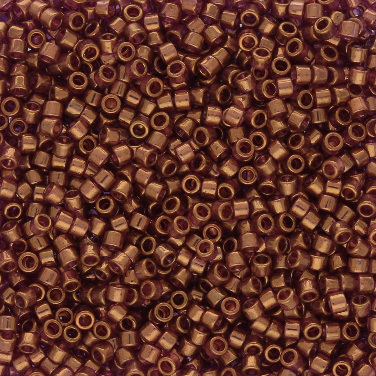 TOHO Aiko - Transparent Amethyst Gold Luster - PerlineBeads SA