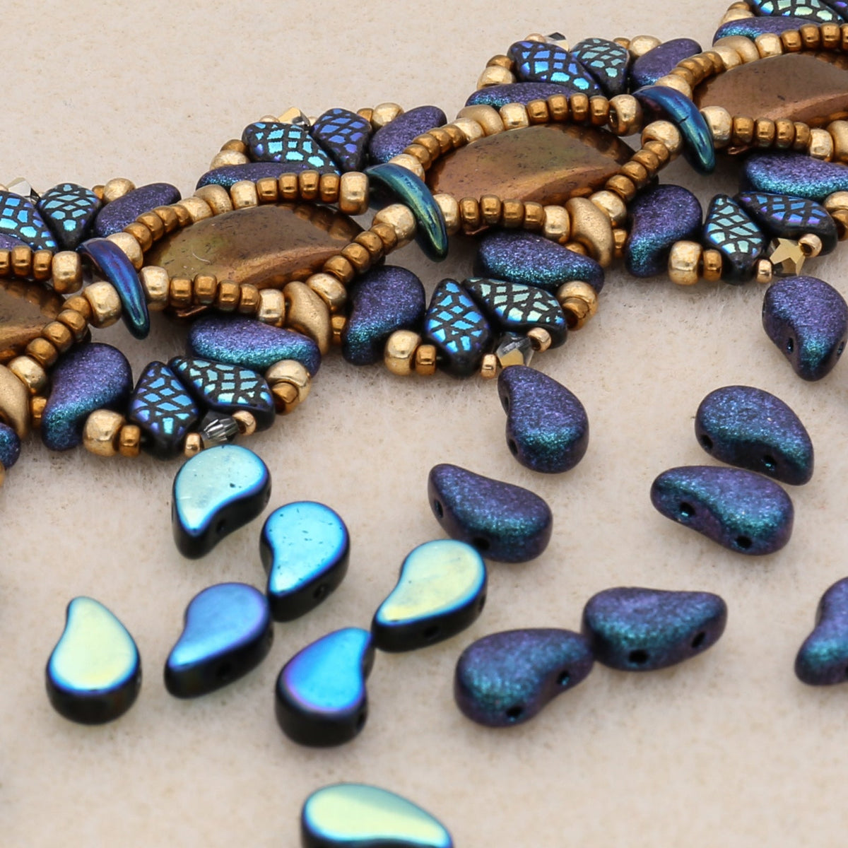 Paisley Duo Beads - PerlineBeads
