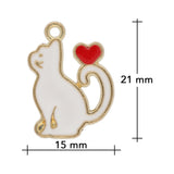 Charm / Anhänger “Katze mit Herz” - Gold/weiss - PerlineBeads