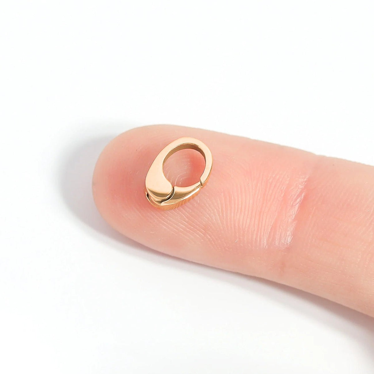 Mini Oval Karabiner – 18K vergoldeter Edelstahl - PerlineBeads SA