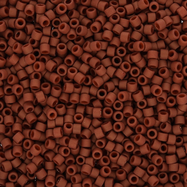 TOHO Aiko - Opaque Matte Beet Red - PerlineBeads SA