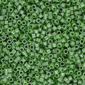 TOHO Aiko - Opaque Mint Green Luster - PerlineBeads SA
