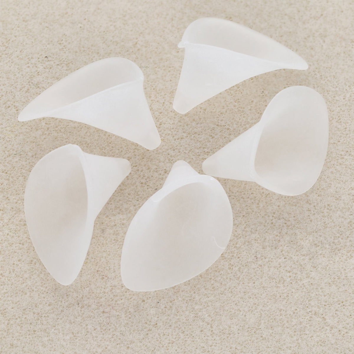 Acrylperle - Calla Blume - weiss - PerlineBeads
