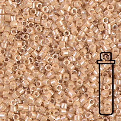 Delica 10/0 - DBM0205 – Ceylon Beige - PerlineBeads