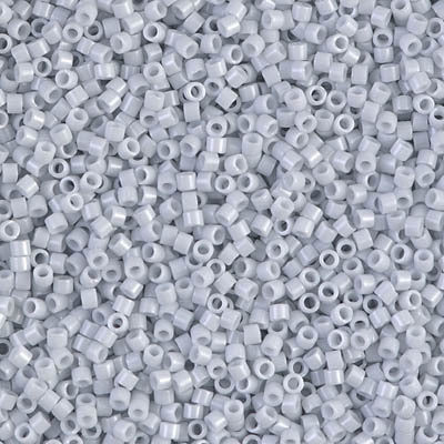 Delica 11/0 - DB209 - Opaque Light Grey Luster - PerlineBeads