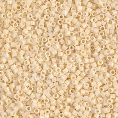 Delica 11/0 - DB732 - Opaque Cream - PerlineBeads