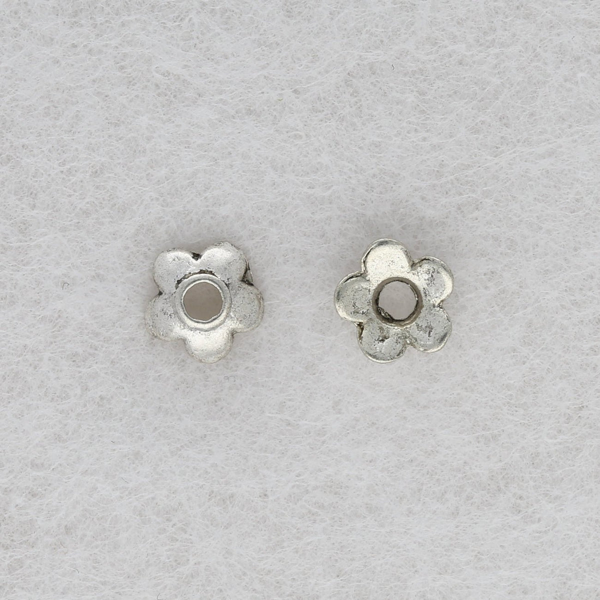 Perlenkappen Blumenform – 6,5 mm - PerlineBeads