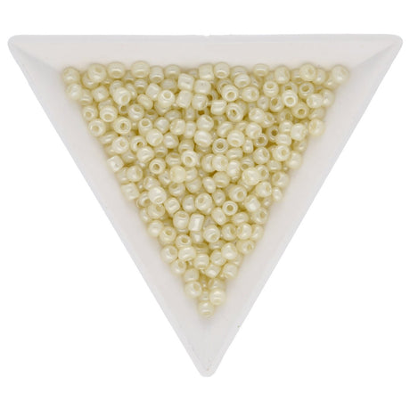 Rocailles Glasperlen 3 mm unregelmässige Grösse – Ceylon Light Goldenrod - PerlineBeads