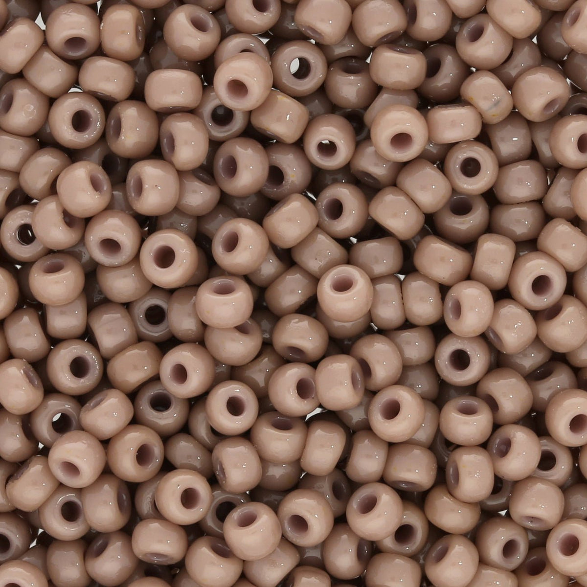 Rocailles-Perlen Miyuki 8/0 – Duracoat Opaque Dyed Gray - PerlineBeads