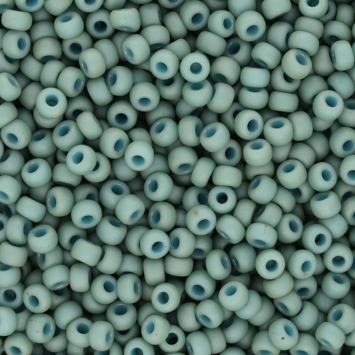 Rocailles-Perlen Miyuki 8/0 – Fancy Frosted Pale Seafoam - PerlineBeads