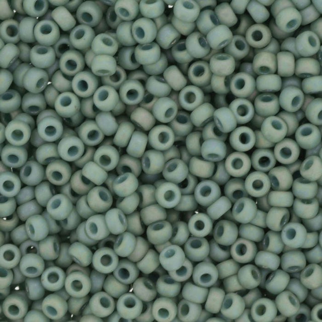 Rocailles-Perlen Miyuki 8/0 – Frost Opaque Glaze Rainbow Celadon - PerlineBeads