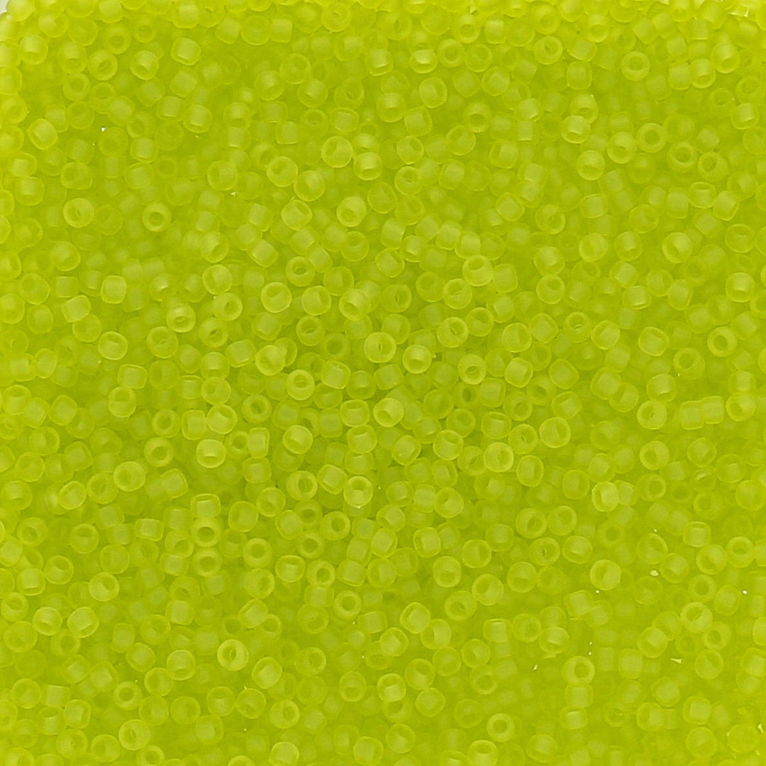 Rocailles-Perlen Toho 15/0 – Transparent-Frosted Lime Green - PerlineBeads