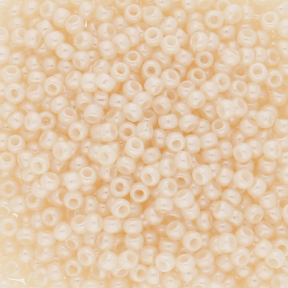 Rocailles-Perlen Toho 8/0 – Ceylon Light Ivory - PerlineBeads